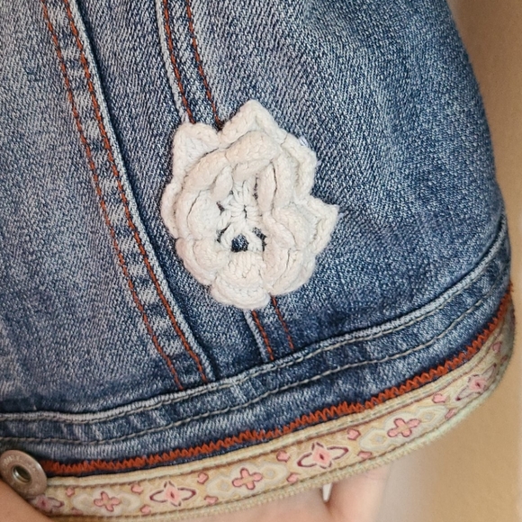 Jean jacket - Picture 3 of 4
